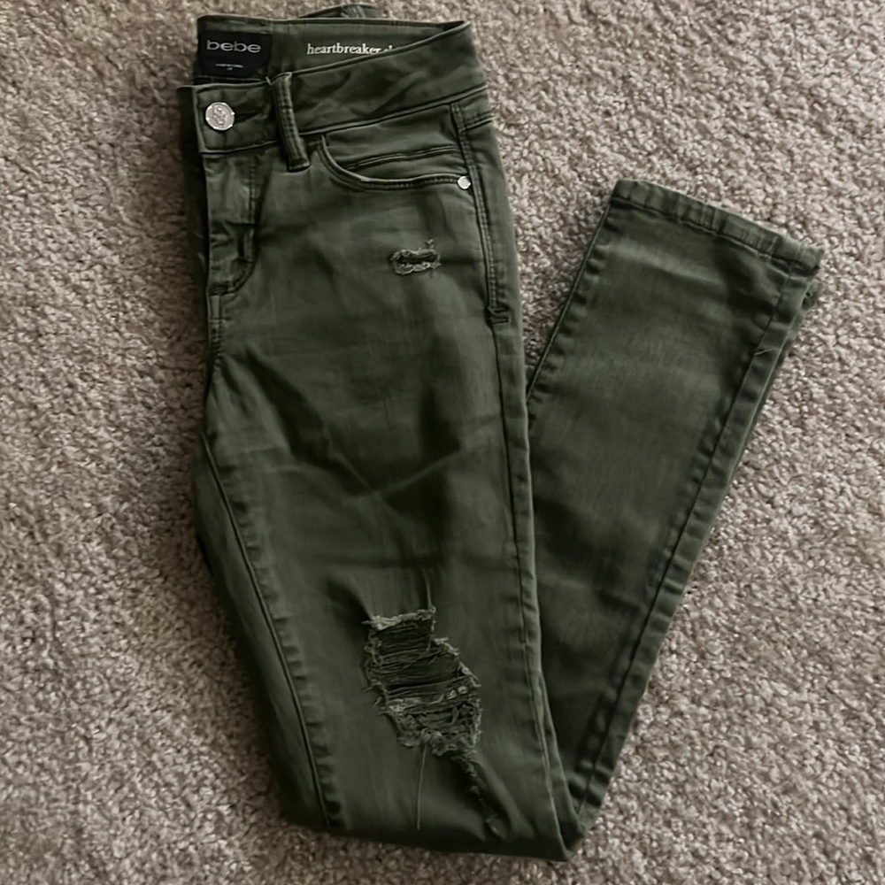 bebe Heartbreaker skinny jeans size 24